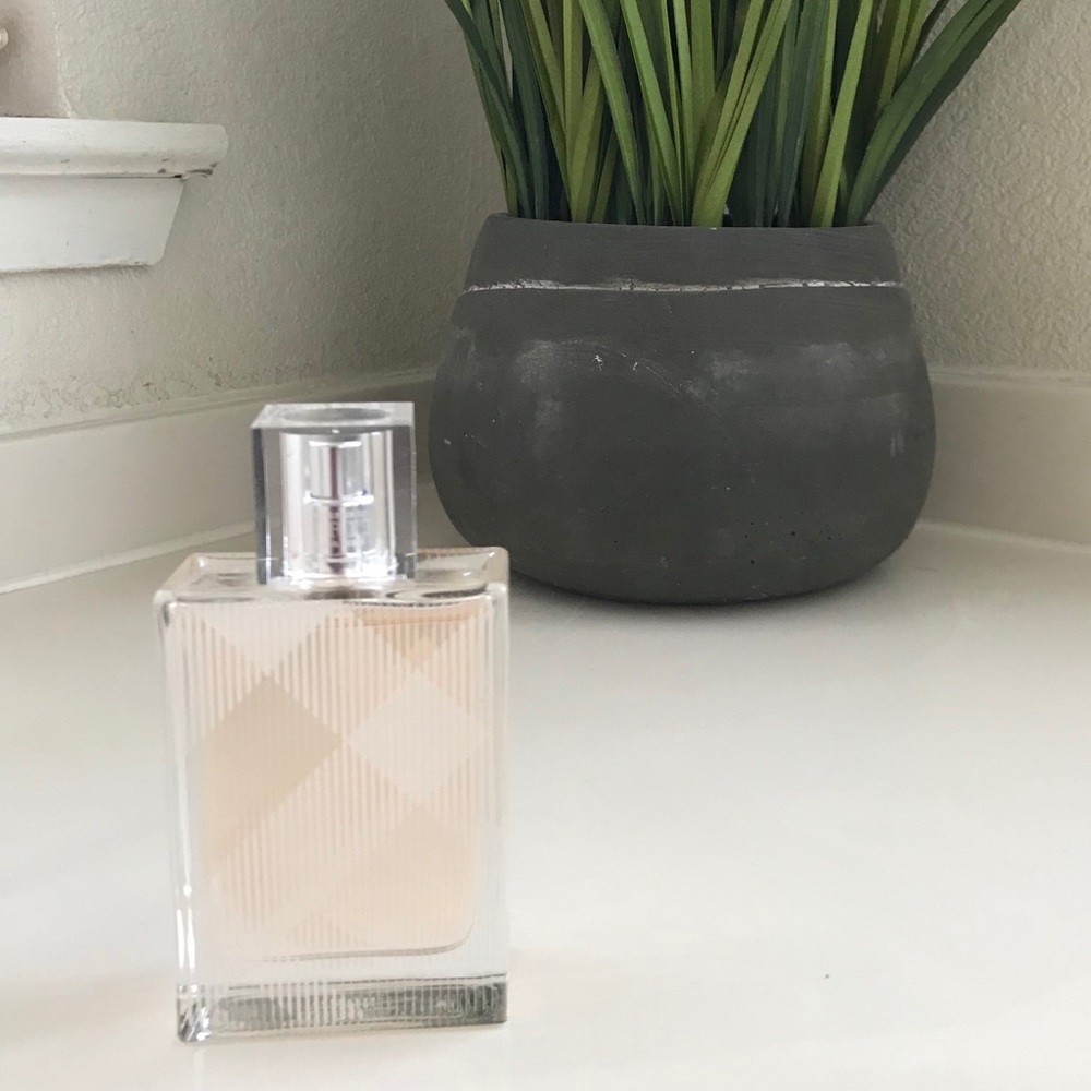 Burberry Brit For Her Spray, 1.6 fl. oz.